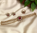 Stone choker