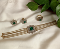 Stone choker