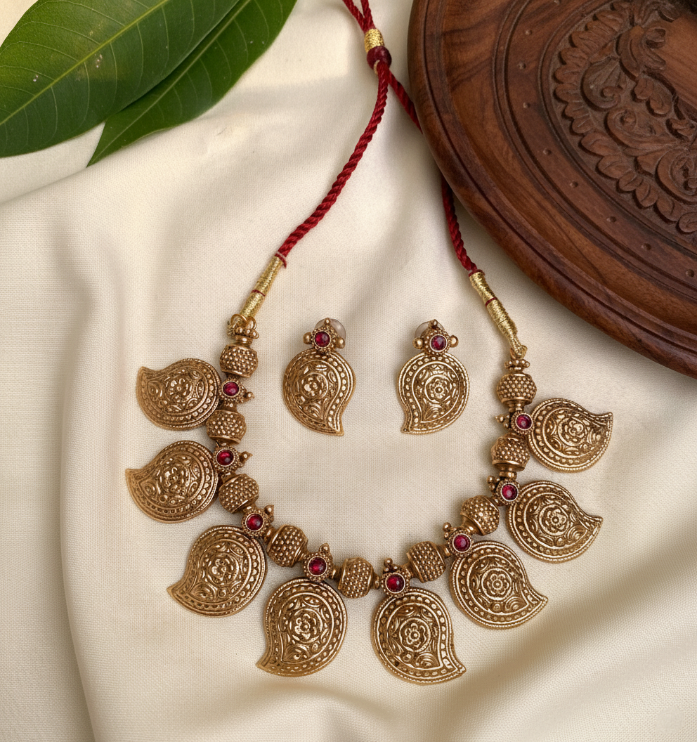 Mango Necklace