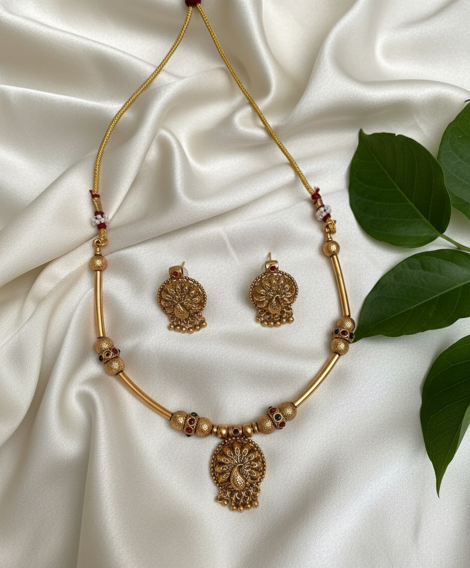 Hasli Peacock Necklace