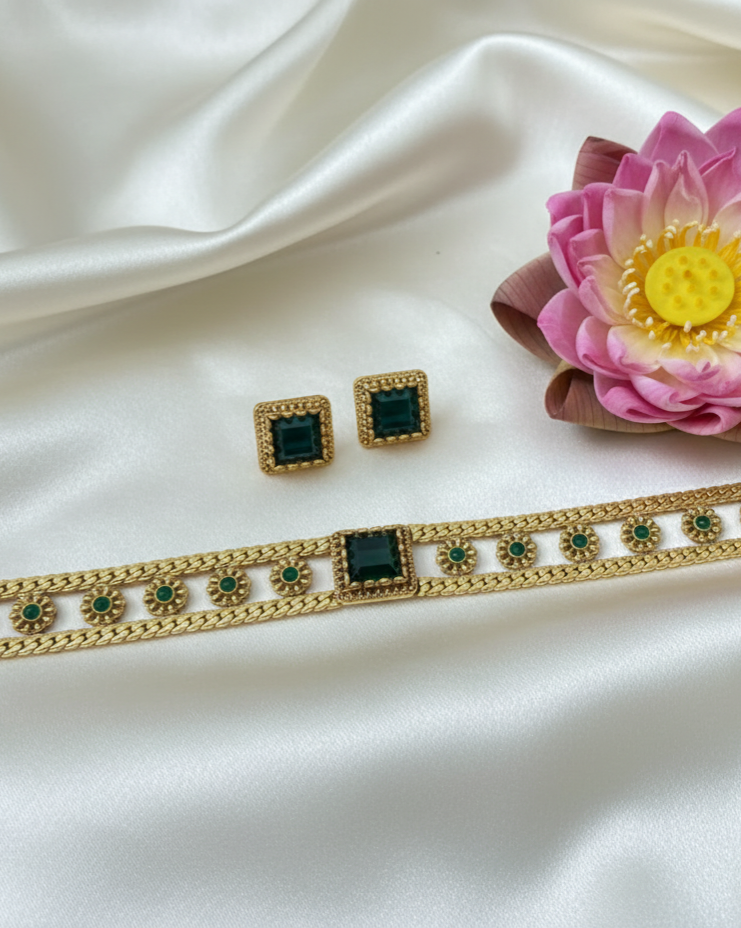 2 Layer Flower choker